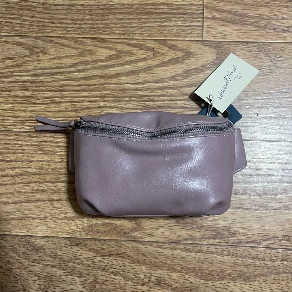 NEW Universal Thread Belt Bag